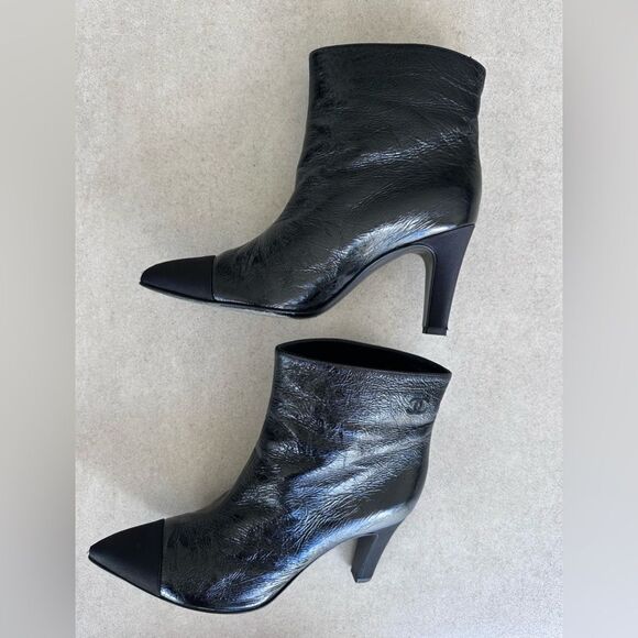 Chanel CC Logo Crumpled Calfskin Satin Cap Toe Short Ankle Boots EU 38.5 US7.5-8 - Picture 4 of 12